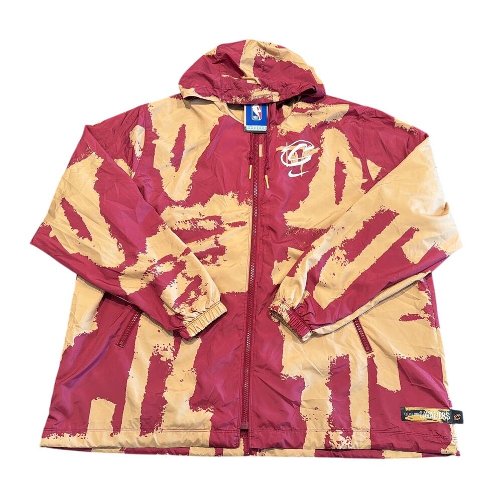 NWT Nike Cleveland Cavaliers Courtside All-Over Print Windrunner Jacket Men’s XL